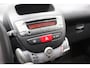Toyota Aygo 1.0 VVT-i Comfort | Airco | Elektrische ramen | APK 02-2026 | Centrale vergrendeling