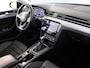 Volkswagen Passat 1.4 TSI PHEV GTE Business 218 PK DSG (Automaat) | Panorama dak | lederen bekleding | Digitaal dashboard | Trekhaak |