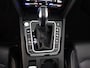 Volkswagen Passat 1.4 TSI PHEV GTE Business 218 PK DSG (Automaat) | Panorama dak | lederen bekleding | Digitaal dashboard | Trekhaak |