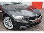 BMW Z4 Roadster sDrive20i Executive | Airco | Cruise | Leder | Navigatie | PDC | Hardtop | 18'' LM | Origineel NL |