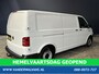 Volkswagen Transporter 2.0 TDI L2H1 inrichting Euro6 Airco | Navigatie | Cruisecontrol | Trekhaak | Parkeersensoren