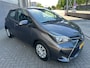 Toyota Yaris 1.0 VVT-i Aspiration*NEW APK*CAMERA*NL AUTO*ELKT-RAAM