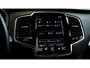 Volvo XC90 2.0 T8 AWD 287kW/390pk Aut8 Recharge R-Design 7P LUCHTVERING + EL. TREKHAAK + PANORAMADAK + HARMAN/KARDON + LEDER + HEAD-UP + STOEL-&STUURVERWARMING + LEDEREN DASHBOARD + 360 CAMERA + ACHTERBANKVERWARMING + PARKSENSOREN + 20" LM-VELGEN!!