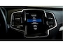 Volvo XC90 2.0 T8 AWD 287kW/390pk Aut8 Recharge R-Design 7P LUCHTVERING + EL. TREKHAAK + PANORAMADAK + HARMAN/KARDON + LEDER + HEAD-UP + STOEL-&STUURVERWARMING + LEDEREN DASHBOARD + 360 CAMERA + ACHTERBANKVERWARMING + PARKSENSOREN + 20" LM-VELGEN!!