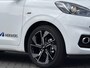 Hyundai i10 1.0 T-GDI N Line 5-zits / 90 PK / Navigatie / Achteruitrijcamera / Climate & Cruise Control / Zwart Dakhemel / Stoel- & Stuurverwarming / Elek. Ramen Voor + Achter /