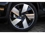 Volvo XC40 Single Motor Extended Range Plus 82 kWh | Trekhaak | Adaptieve Cruise Control | BLIS | Stoel/stuurverwarming | Keyless Entry | 20" Velgen | Warmtepomp | Elektr. achterklep |