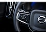 Volvo XC40 Single Motor Extended Range Plus 82 kWh | Trekhaak | Adaptieve Cruise Control | BLIS | Stoel/stuurverwarming | Keyless Entry | 20" Velgen | Warmtepomp | Elektr. achterklep |