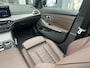 BMW 3-Serie Touring 330e M-SPORT! PANODAK! 19INCH! HARMAN KARDON! ADAPTIVE LED! CURV