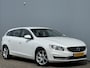 Volvo V60 1.6 T3 Momentum Trekhaak/Navigatie/Bluetooth.