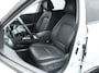 Hyundai Kona Electric EV Premium 64 kWh | Trekhaak | Navigatie | Leder | Head-up displ