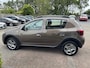 Dacia Sandero 0.9 TCe Stepway Laureate Navigatie / Parkeersensors