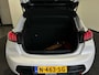 Peugeot e-208 EV GT Pack 50 kWh | Zwart dak | 100 % dealeronderhouden | Soh (batterijcheck) 91,06 %