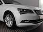 Skoda Superb Combi 1.4 TSI ACT Ambition Business (NL-Auto / Trekhaak / Pano / Carplay / Cruise / Navi)