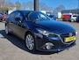 Mazda 3 2.0 SkyActiv-G 120pk GT-M | 1ste Eigenaar | BOSE Sound | Navi | Bi-Xenon | Clima | Cruise | Leder+Verwarmd+Elek.Verstel | Keyless Entry | Pdc V+A+Camera | Dodehoek+Rijstrooksensor | 18''lm