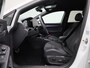 Volkswagen Golf 1.5 eHybrid 50 Edition | Navigatie | Draadloze Apple Carplay | Elektrische bestuurders stoel | Comfort pakket | Velgen 'leeds', 18 inch lichtmetaal |
