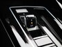 Volkswagen Golf 1.5 eHybrid 50 Edition | Navigatie | Draadloze Apple Carplay | Elektrische bestuurders stoel | Comfort pakket | Velgen 'leeds', 18 inch lichtmetaal |