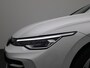 Volkswagen Golf 1.5 eHybrid 50 Edition | Navigatie | Draadloze Apple Carplay | Elektrische bestuurders stoel | Comfort pakket | Velgen 'leeds', 18 inch lichtmetaal |