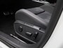 Volkswagen Golf 1.5 eHybrid 50 Edition | Navigatie | Draadloze Apple Carplay | Elektrische bestuurders stoel | Comfort pakket | Velgen 'leeds', 18 inch lichtmetaal |