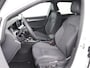 Volkswagen Golf 1.5 eHybrid 50 Edition | Navigatie | Draadloze Apple Carplay | Elektrische bestuurders stoel | Comfort pakket | Velgen 'leeds', 18 inch lichtmetaal |