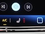 Volkswagen Golf 1.5 eTSI Oranje Edition 116 PK Automaat | Navigatie | Apple Carplay draadloos | Android Auto draadloos | Parkeersensoren | LED koplampen | 18" Lichtmetalen velgen | Stoelverwarming | Stuurverwarming | Camera |