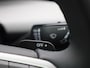 Volkswagen Golf 1.5 eTSI Oranje Edition 116 PK Automaat | Navigatie | Apple Carplay draadloos | Android Auto draadloos | Parkeersensoren | LED koplampen | 18" Lichtmetalen velgen | Stoelverwarming | Stuurverwarming | Camera |