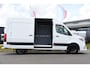 Mercedes-Benz Sprinter 319 V6 3.0 CDI L2H2 AMG Pakket! Camera, Cruise, Carplay, Automaat, LED, 190PK, Multimedia, Stoelverwarming, UNIEK!