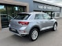 Volkswagen T-Roc 1.5 TSI 150pk DSG Style | Dode hoek | Camera | Keyless | Elek. Achterklep | Rijklaar incl. garantie