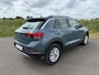Volkswagen T-Roc 1.5 TSI Move Edition Automaat/Apple Carplay.