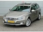 Volvo V70 2.0 T4 190pk aut Inscription Edition zeer luxe!