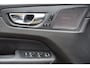 Volvo XC60 2.0 B5 Momentum Exclusiv Pan HUD Leer 360 H/K VOL