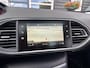 Peugeot 308 SW 1.2 PureTech Blue Lease Executive / Panoramadak / Apple Carplay / Trekhaak / LED /