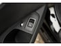 BMW 3-Serie Touring 330e xDrive | Head-Up | Comfort Acces | Memory | Trekhaak | 19 'Inch Breedset