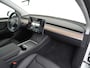 Tesla Model Y RWD 58kWh Lmv 19" Warmtepomp LFP-Accu Autopilot FSD-Computer 3 Leder Panoramadak Elektr.Stuur+Stoel+Verwarmd Navi Ecc Premium Audio GSM-Key Camera's Elektr.AchterKlep Parkeer Assistent 2xContactloos-laden Sentry-Mode PrivacyGlas Bluetooth Dodehoek detector Connected services AMD-Ryzen Processor 1.600kg trekvermogen Origineel Nederlandse Auto Fabrieksgarantie t/m 31-12-2026 Garantie op Accu en Motor tot 04-08-2031 max. 160.000km 1e particuliere eigenaar!