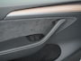 Tesla Model Y RWD 58kWh Lmv 19" Warmtepomp LFP-Accu Autopilot FSD-Computer 3 Leder Panoramadak Elektr.Stuur+Stoel+Verwarmd Navi Ecc Premium Audio GSM-Key Camera's Elektr.AchterKlep Parkeer Assistent 2xContactloos-laden Sentry-Mode PrivacyGlas Bluetooth Dodehoek detector Connected services AMD-Ryzen Processor 1.600kg trekvermogen Origineel Nederlandse Auto Fabrieksgarantie t/m 31-12-2026 Garantie op Accu en Motor tot 04-08-2031 max. 160.000km 1e particuliere eigenaar!