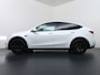 Tesla Model Y RWD 58kWh Lmv 19" Warmtepomp LFP-Accu Autopilot FSD-Computer 3 Leder Panoramadak Elektr.Stuur+Stoel+Verwarmd Navi Ecc Premium Audio GSM-Key Camera's Elektr.AchterKlep Parkeer Assistent 2xContactloos-laden Sentry-Mode PrivacyGlas Bluetooth Dodehoek detector Connected services AMD-Ryzen Processor 1.600kg trekvermogen Origineel Nederlandse Auto Fabrieksgarantie t/m 31-12-2026 Garantie op Accu en Motor tot 04-08-2031 max. 160.000km 1e particuliere eigenaar!