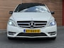 Mercedes-Benz B-klasse 180 Prestige Xenon / Panodak / PDC / Navi / Clima