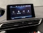 Peugeot 5008 1.2 PureTech Sport 7 Persoons (APPLE CARPLAY, GROOT NAVI, KEYLESS, FOCAL AUDIO, LEDER, SPORTSTOELEN, 360 CAMERA, DAB+, NIEUWE APK, NIEUWSTAAT)