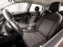 Volkswagen Golf 1.0 TSI Sportline (APPLE CARPLAY, GROOT NAVI, CLIMATE, LM VELGEN, SPORTSTOELEN, CRUISE, NIEUWE APK, NIEUWSTAAT)