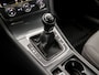 Volkswagen Golf 1.0 TSI Sportline (APPLE CARPLAY, GROOT NAVI, CLIMATE, LM VELGEN, SPORTSTOELEN, CRUISE, NIEUWE APK, NIEUWSTAAT)