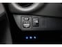 Toyota Yaris 1.0 VVT-i Comfort | Airco | Weinig kilometers | Regensensor | Bluetooth | Metaallak | 5 Deuren | Rijstrooksensor
