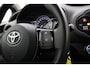 Toyota Yaris 1.0 VVT-i Comfort | Airco | Weinig kilometers | Regensensor | Bluetooth | Metaallak | 5 Deuren | Rijstrooksensor