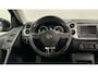 Volkswagen Tiguan 1.4 TSI R-Line Edition PANO NAVI TREKHAAK