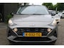 Hyundai i10 1.0 Comfort Two tone Aut. Carplay/Cruise/Pdc/Winterp. "RIJKLAAR"