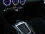 Mercedes-Benz A-klasse 250 e Business Solution AMG | Nightpakket | AMG Line Plus pakket | Parkeerpakket met 360°-camera | Dodehoekassistent | Winter pakket | Antidiefstalpakket URBAN GUARD PLUS | Head-up display | KEYLESS GO |