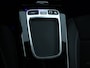 Mercedes-Benz A-klasse 250 e Business Solution AMG | Nightpakket | AMG Line Plus pakket | Parkeerpakket met 360°-camera | Dodehoekassistent | Winter pakket | Antidiefstalpakket URBAN GUARD PLUS | Head-up display | KEYLESS GO |