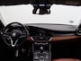 Alfa Romeo Giulia 2.0T 200pk Aut. Super | Leder | Navigatie | Parkeersensoren | Sport pack