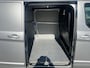 Ford Transit Custom 320 2.0 TDCI L2H1 Limited 170 pk Automaat | Navigatie | Trekhaak | Wegklapbare dakdragers | 3-persoons | Slam-lock beveiligingssloten