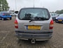Opel Zafira 2.2-16V EXPORT
