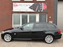 BMW 3-Serie Touring 318d Corporate Lease High Executive / Leder / PDC / Clima