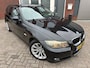 BMW 3-Serie Touring 318d Corporate Lease High Executive / Leder / PDC / Clima